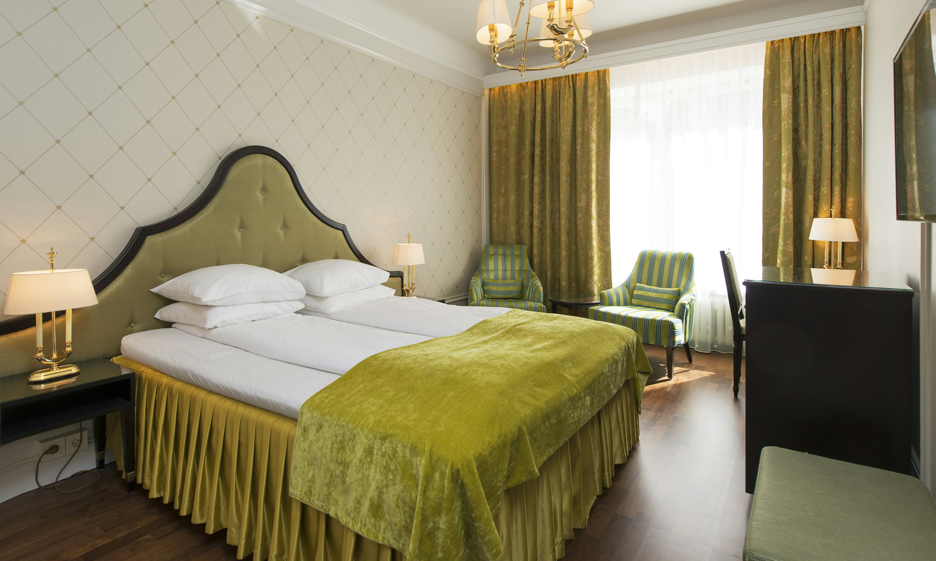 STANDARD, DOUBLE BED