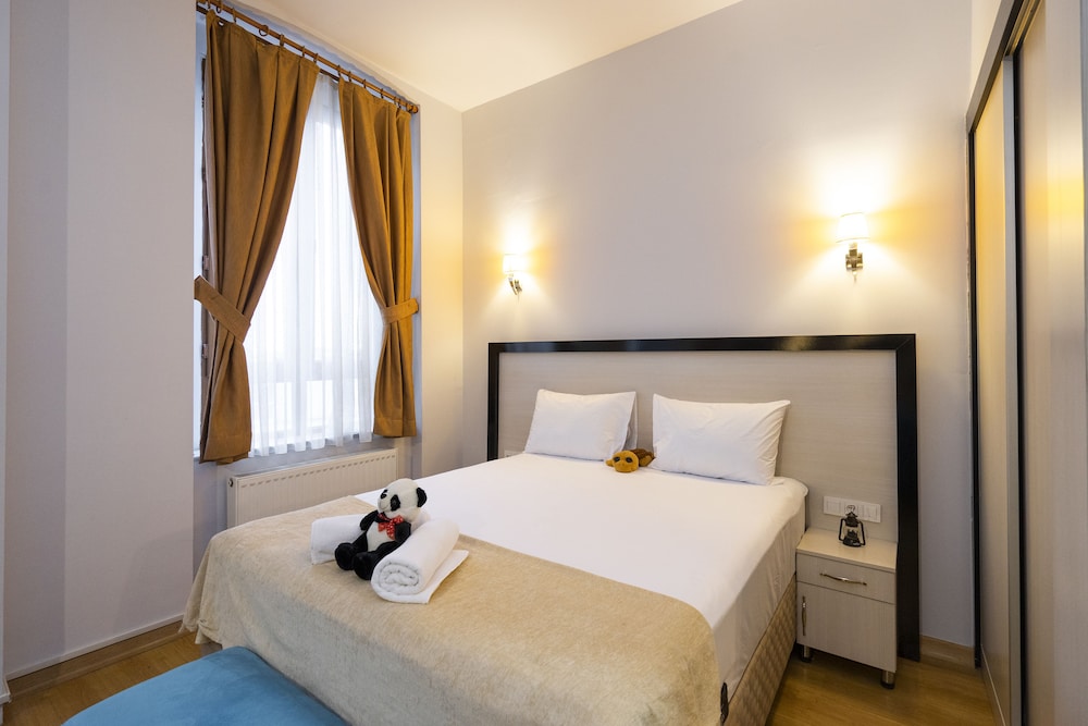 Panda Residence Deluxe Taksim 10/29
