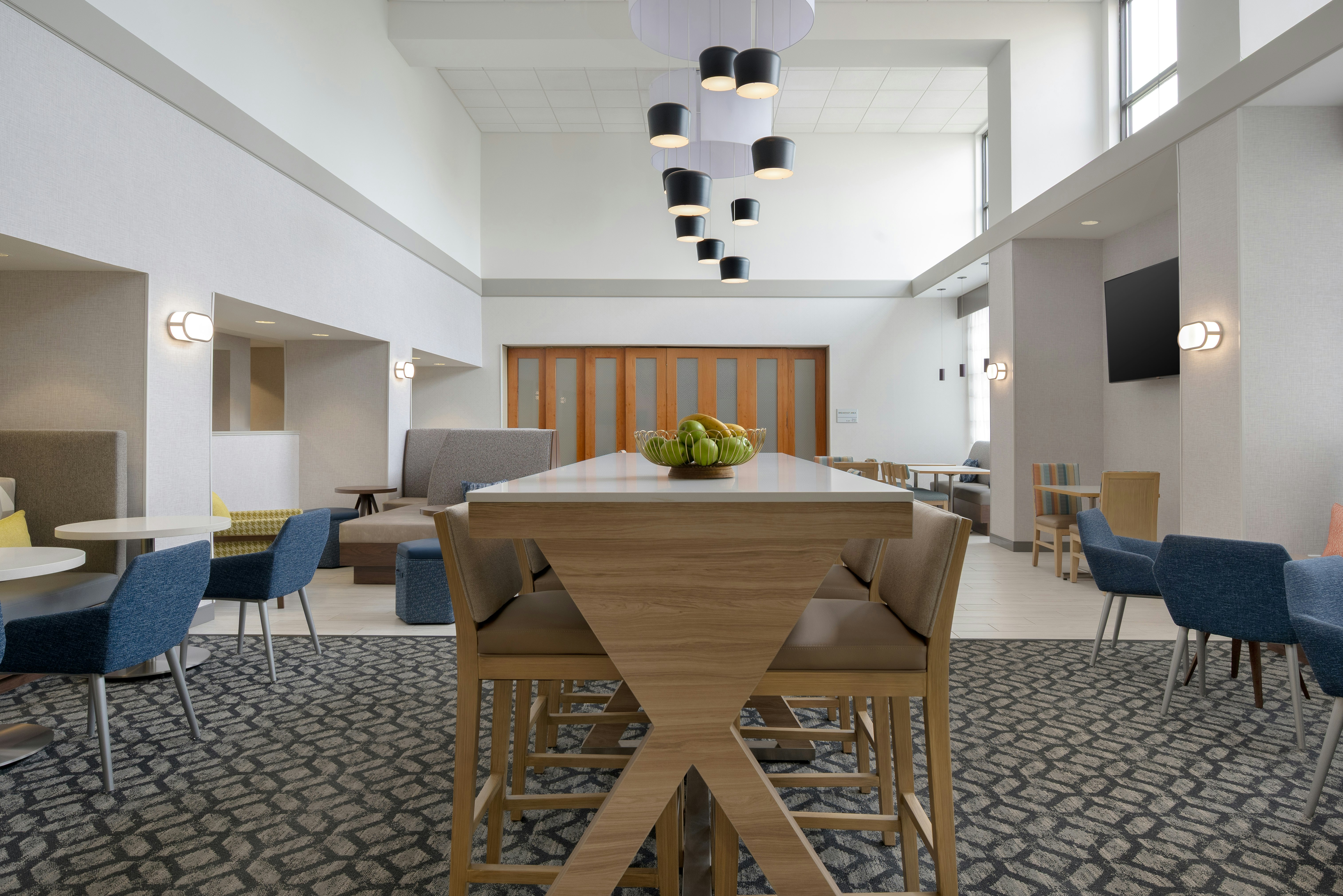 Hampton Inn and Suites Wilkes-Barre Scranton 14/34