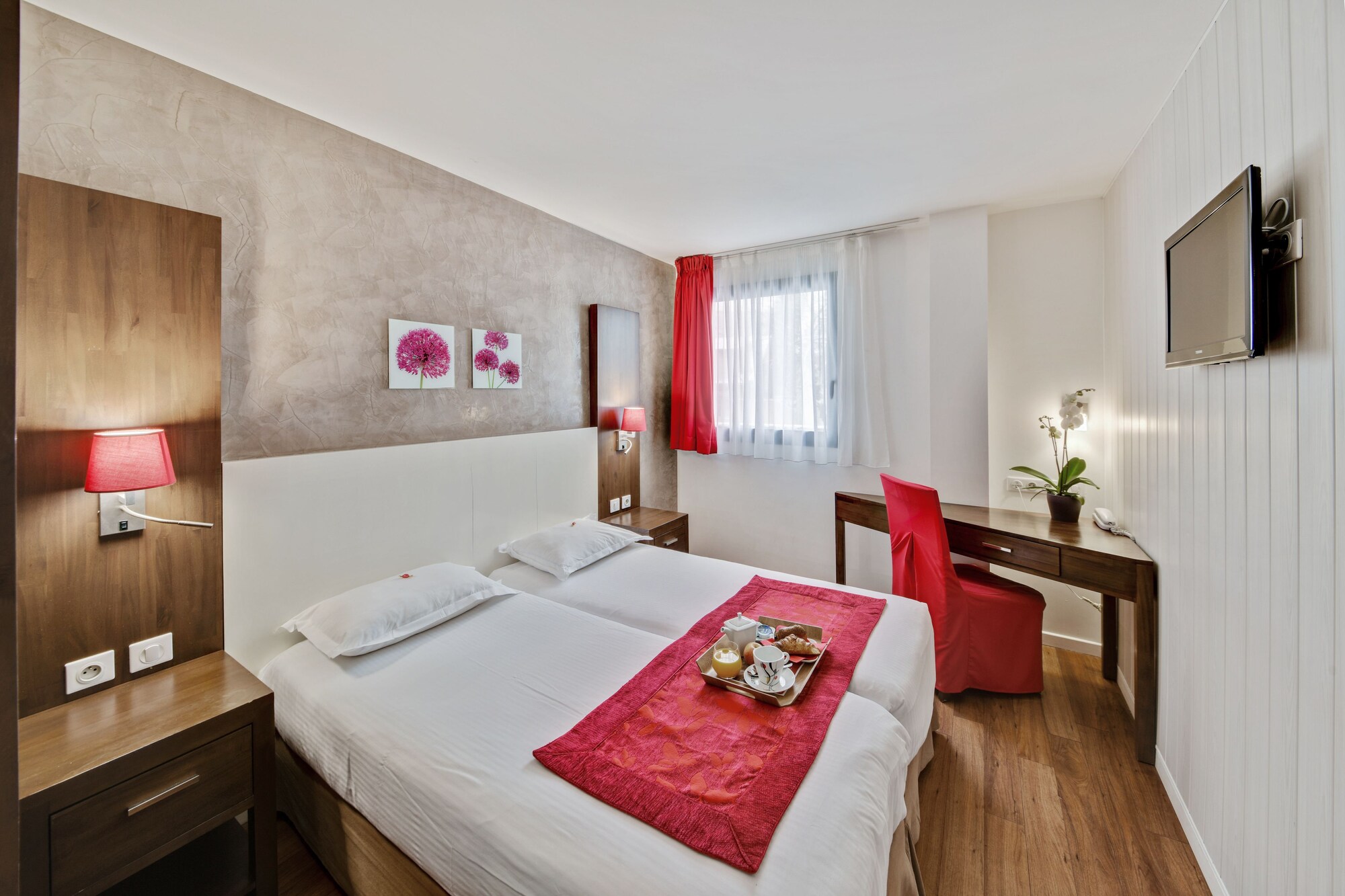 STANDARD, TWIN BEDS