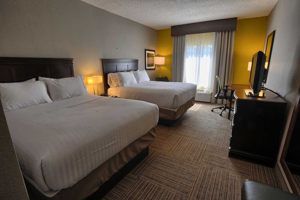 Holiday Inn Express Hotel Suites Pell City 21/71