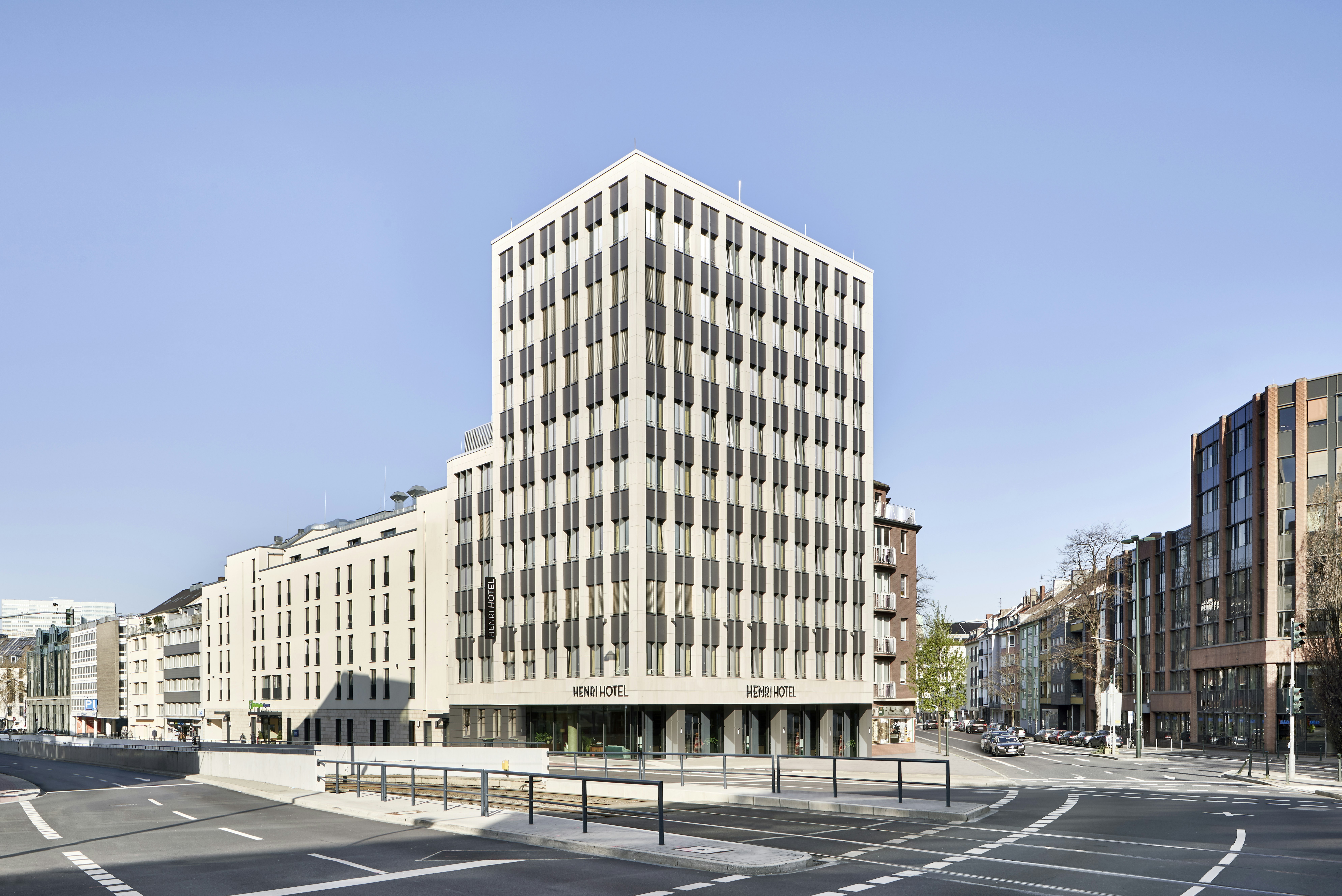 HENRI Hotel Dusseldorf Downtown 54/56