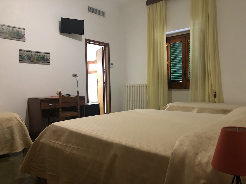 Hotel La Silvana 10/34