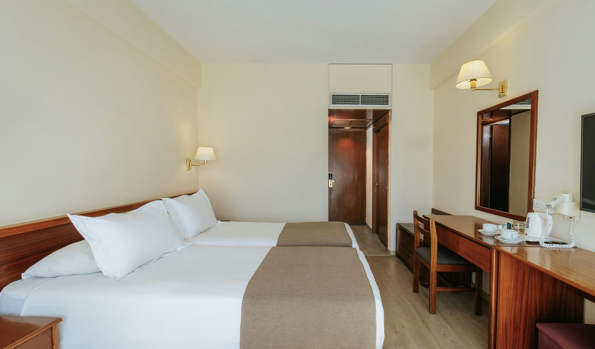 Odysseia Hotel Kapetanios 13/62