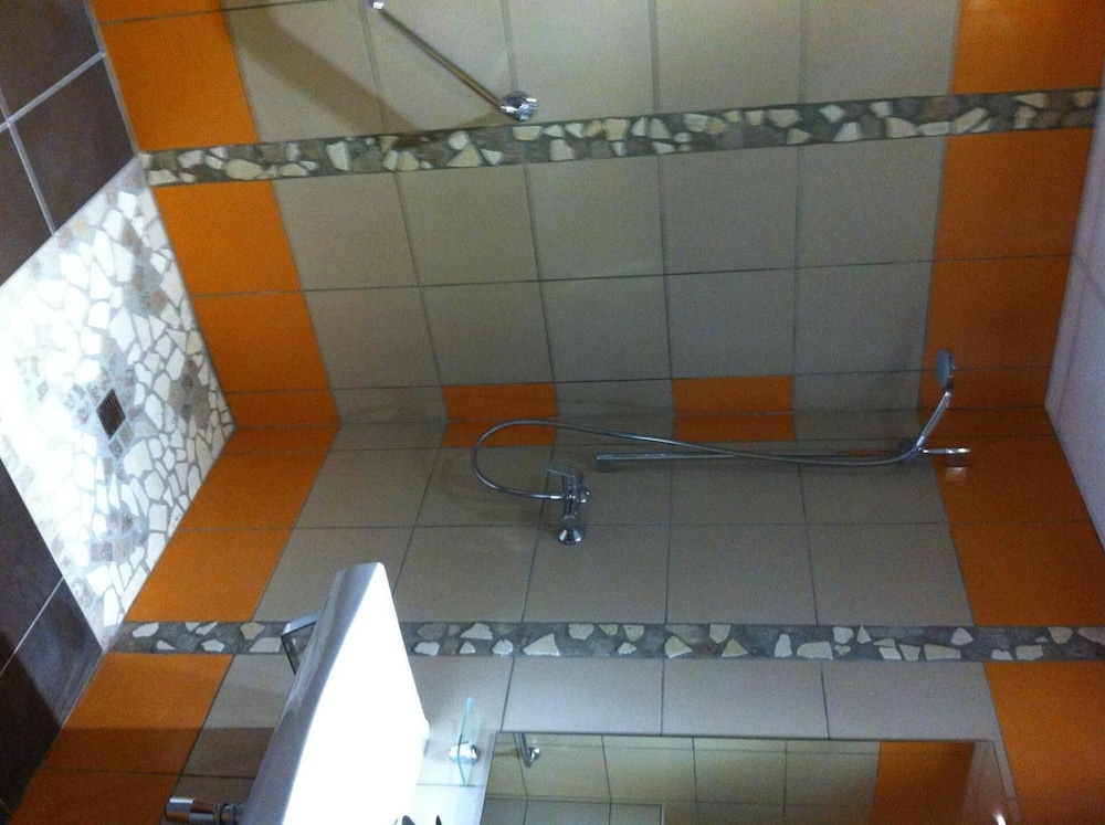 Hostellerie Du Matin Calme 35/39