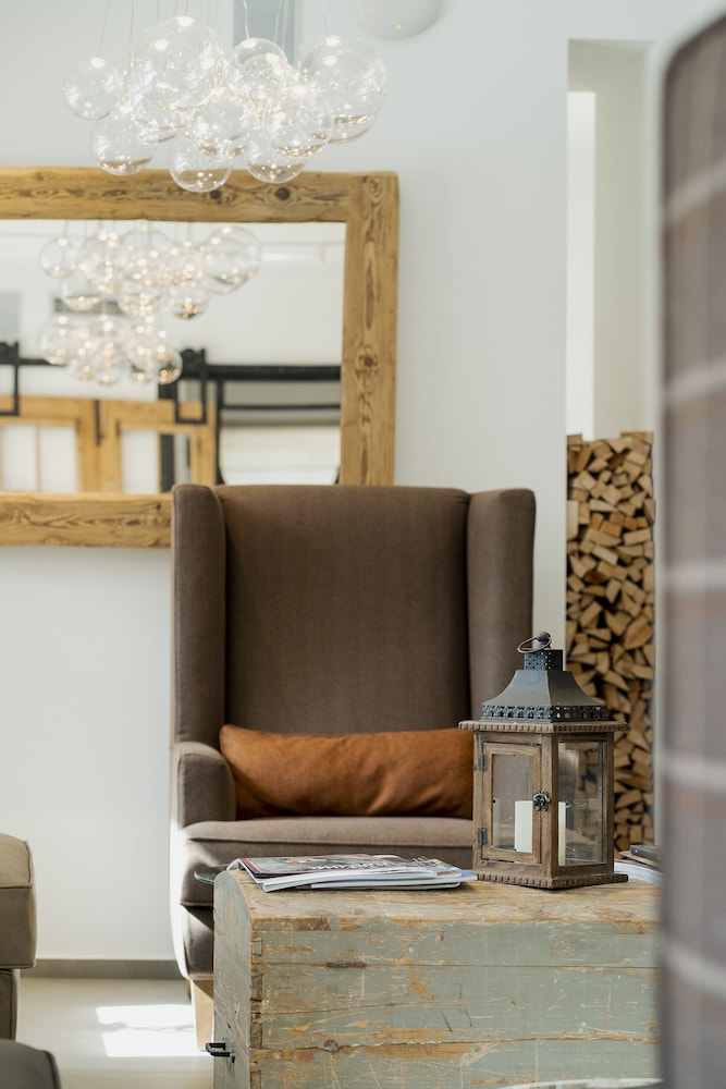 Camina Suite & Spa 10/50