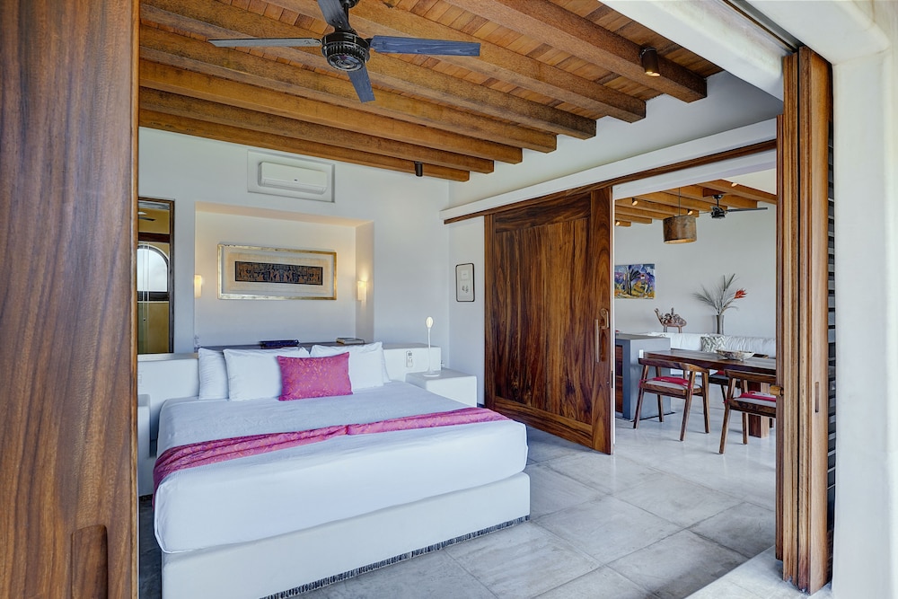Las Palmas Luxury Villas 6/50