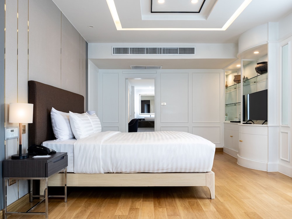 Rembrandt Hotel Bangkok (Sukhumvit Soi 18) 24/84