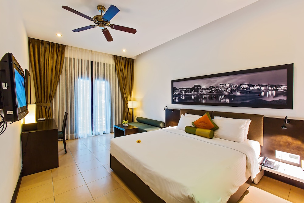 Hoi An Historic Hotel 11/70