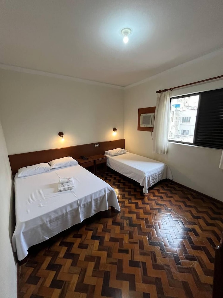 Acomodare Hotel 5/43