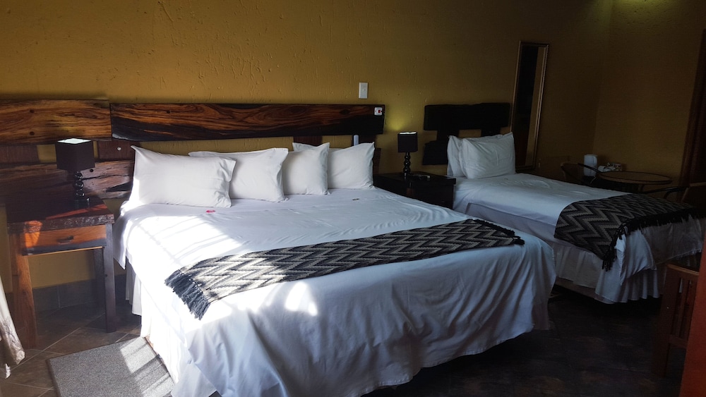 Acre Of Africa Guest Venue 12/50
