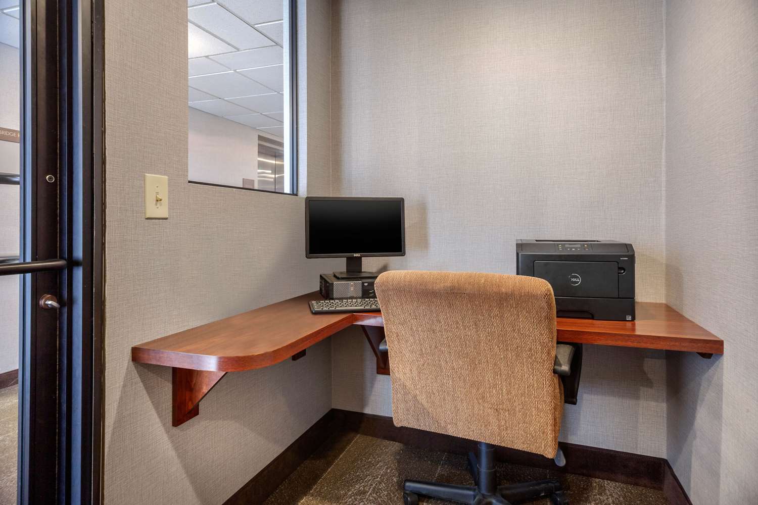 Comfort Suites Green Bay West 18/20