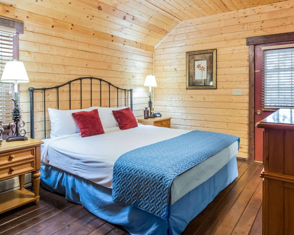 Bluegreen Vacations Shenandoah Crossing, an Ascend Collection Resort 16/47