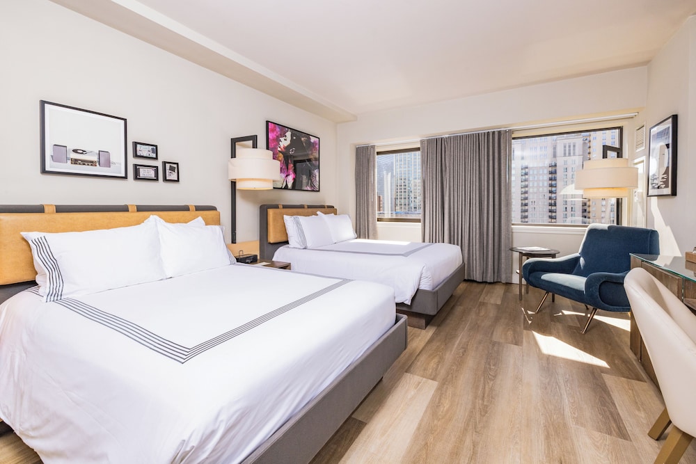 ROOM, 2 DOUBLE BEDS, HIGH FLOOR