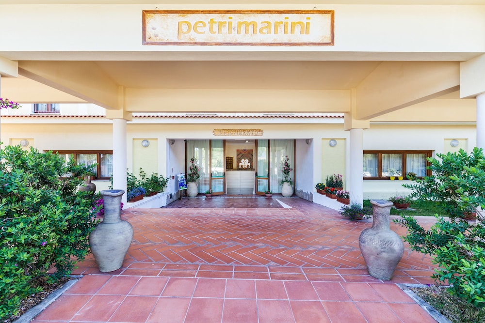 Petri Marini Hotel & Resort 3/44