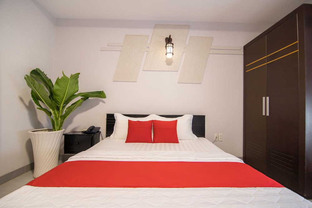 Bin Bin Hotel 1 15/23