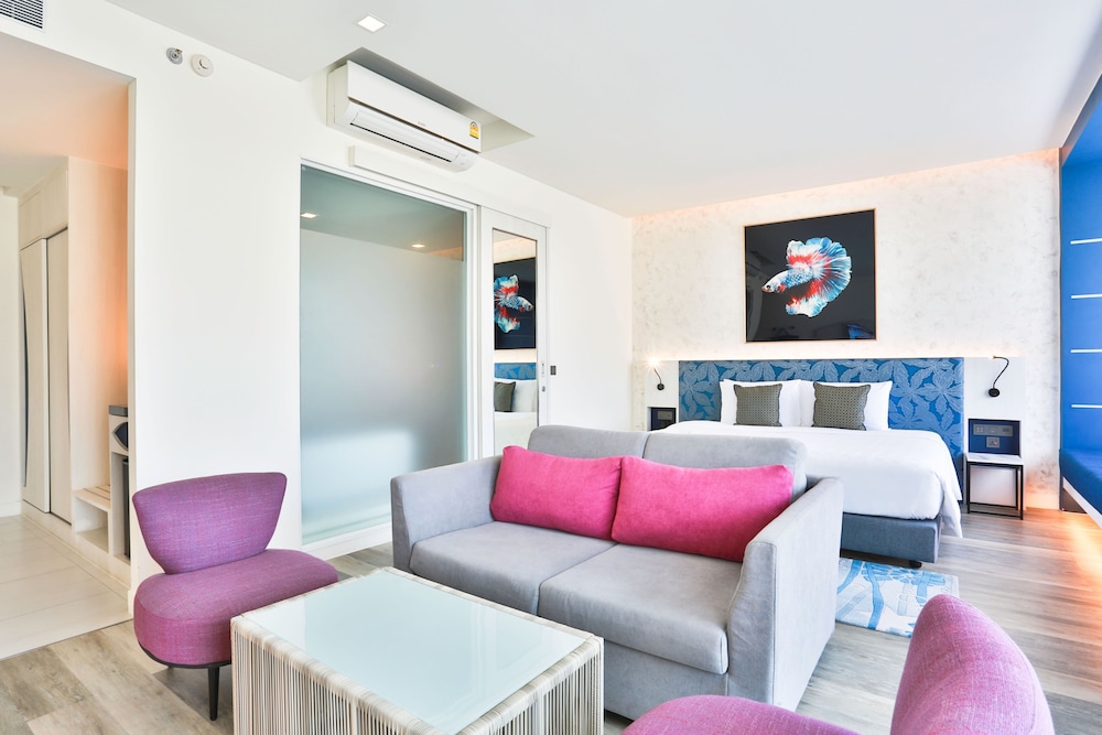 Hotel Clover Patong Phuket 48/75