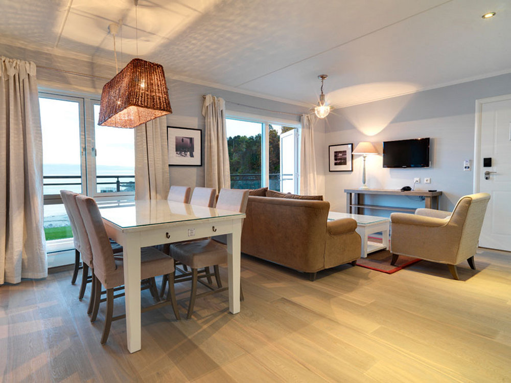 Strand Hotel Fevik 45/80