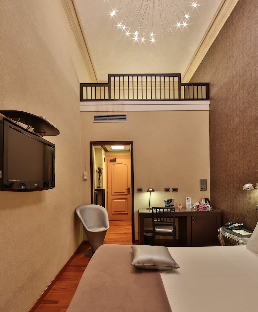 Best Western Plus Hotel Genova 41/43