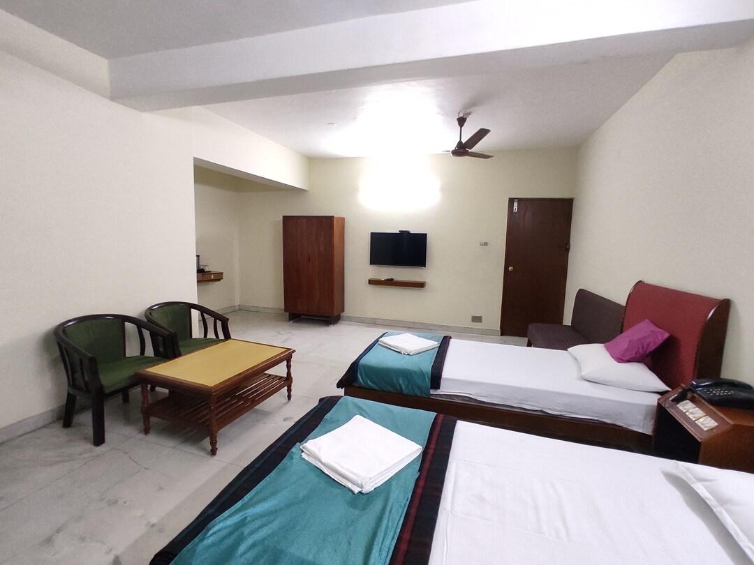 Hotel Ram International 6/14