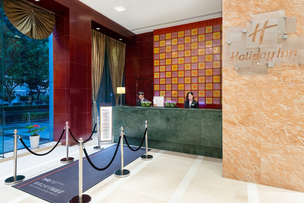 Holiday Inn Shanghai Pudong Nanpu 11/76