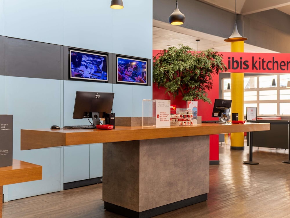 Ibis Paulinia 4/49