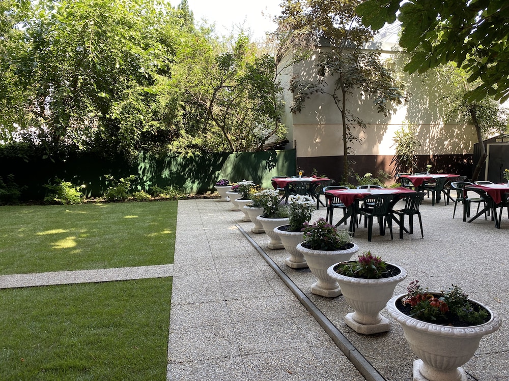 Gartenhotel Gabriel 39/45