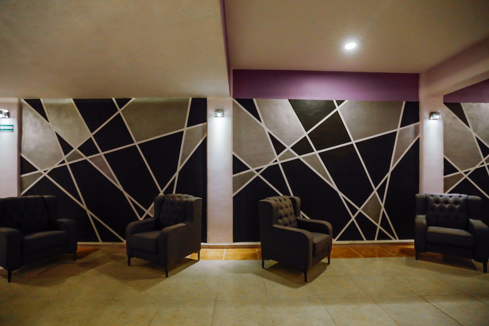 Hotel Kavia 35/41