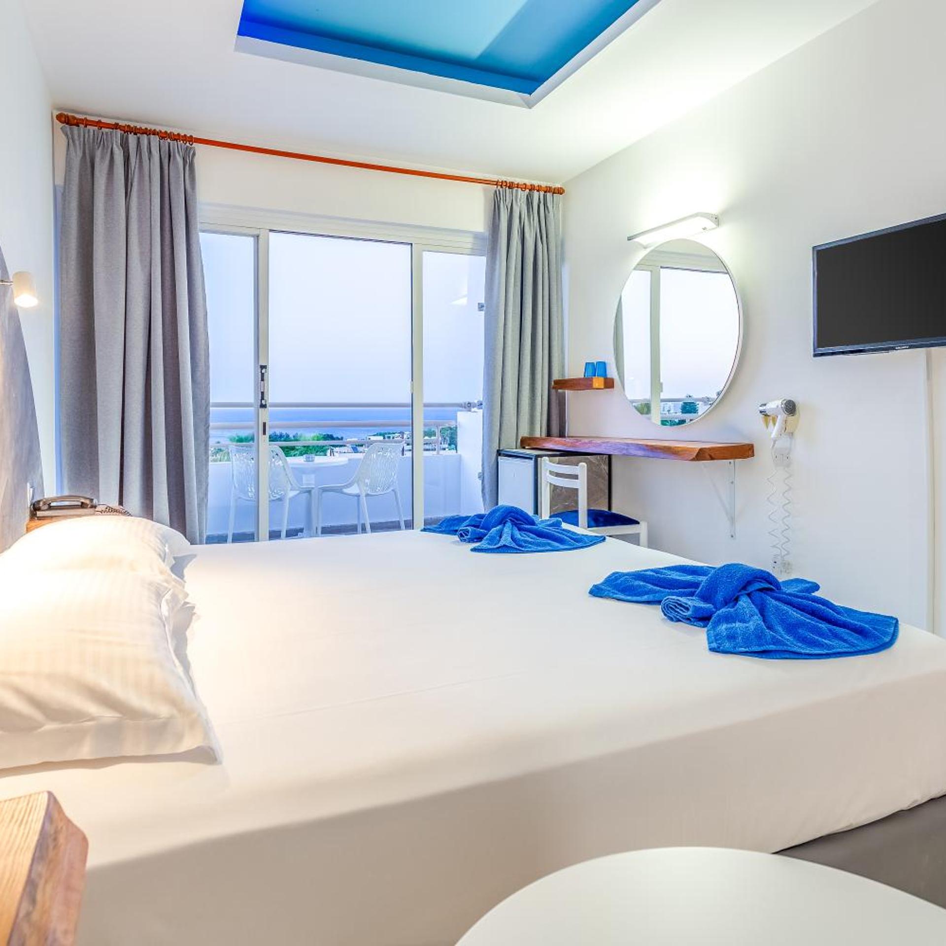 Room, Single Bed, Sea View, Adelais Bay Hotel 8/10