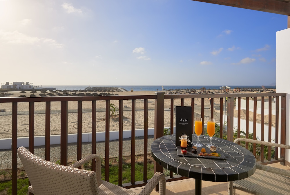 Melia Llana Beach Resort Spa 29/50