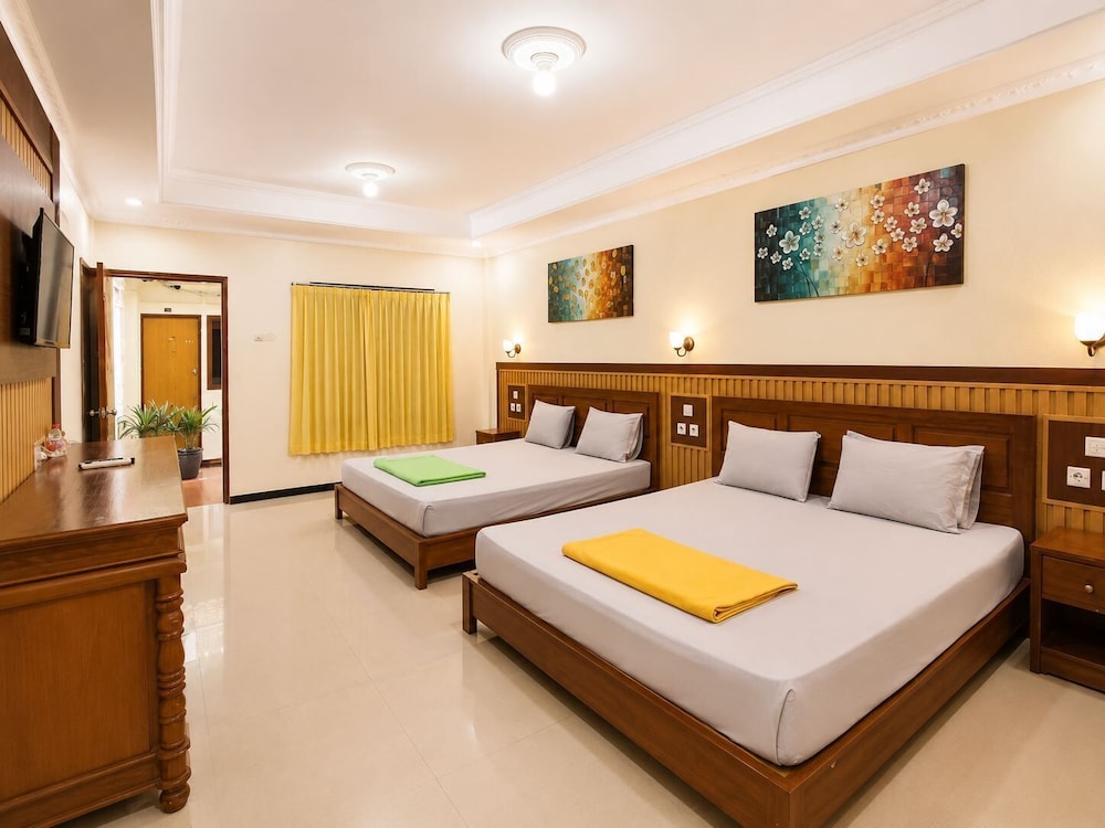 Satya Graha Hotel 32/79