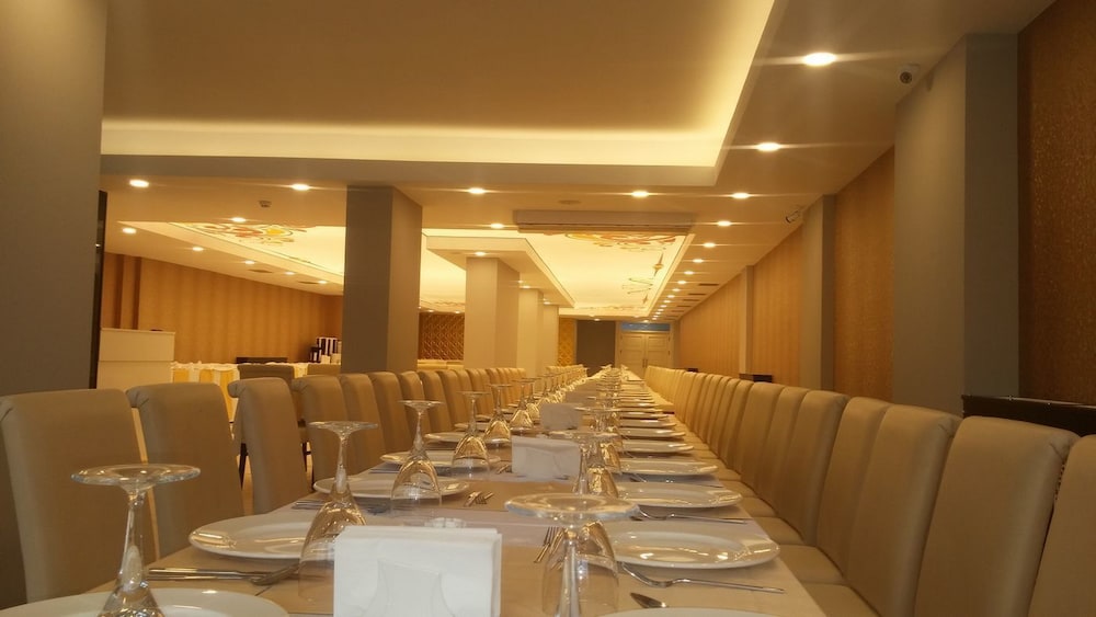 Konak Park Hotel 27/31