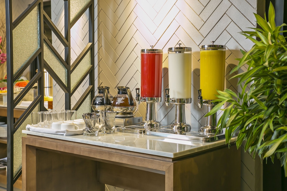 Avora Boutique Hotel 37/44