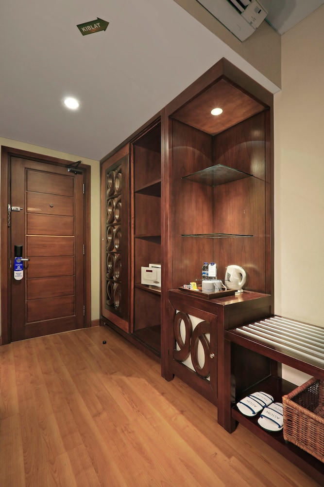 Aston Tanjung City Hotel 25/30