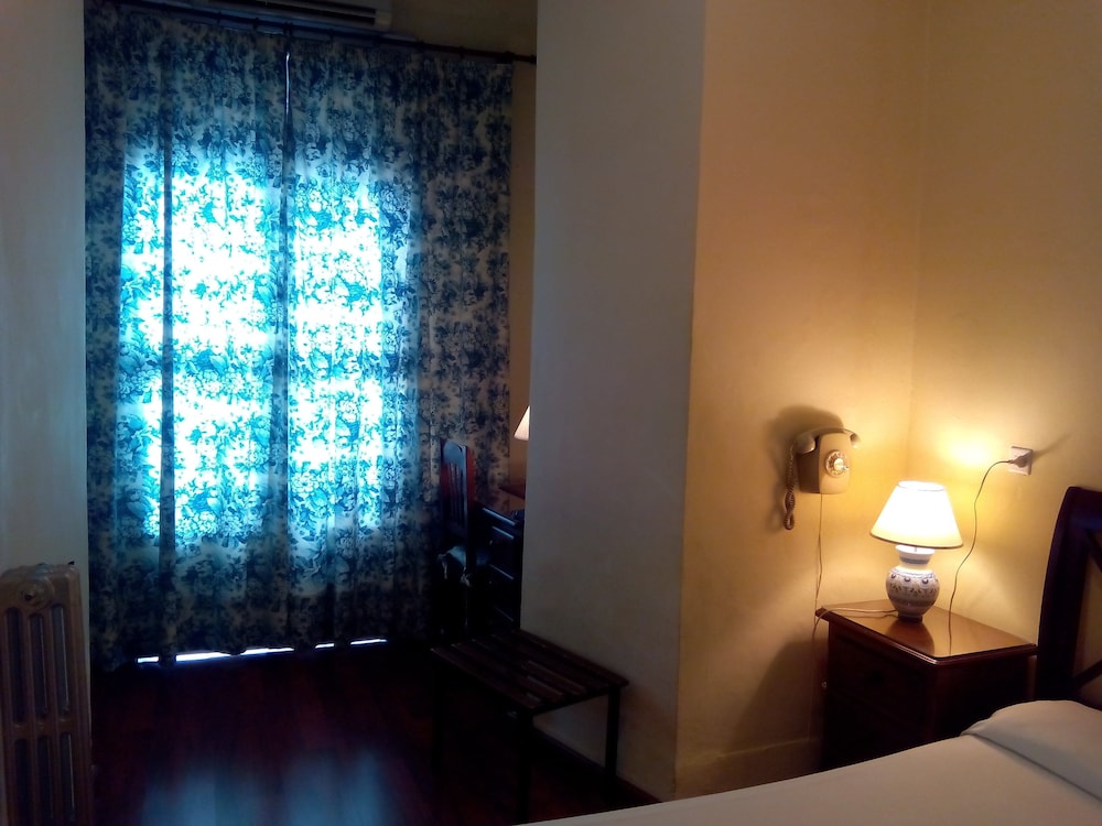 Hotel Simon 34/66