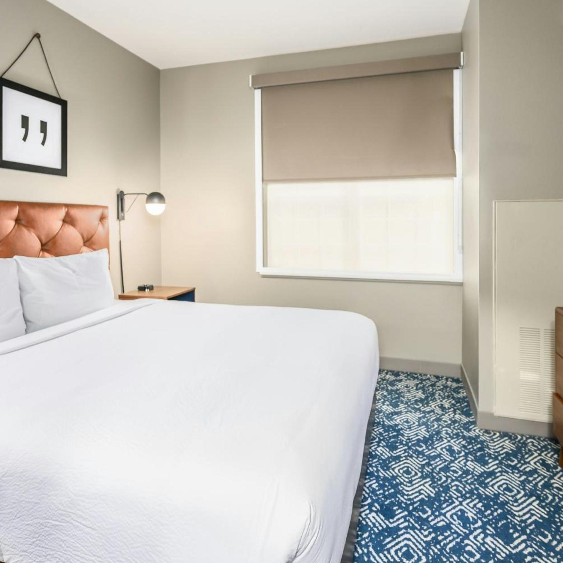 Junior Suite, King Bed, Sofa