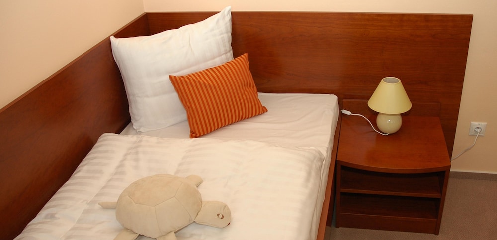 Hotel Podhradie 18/50