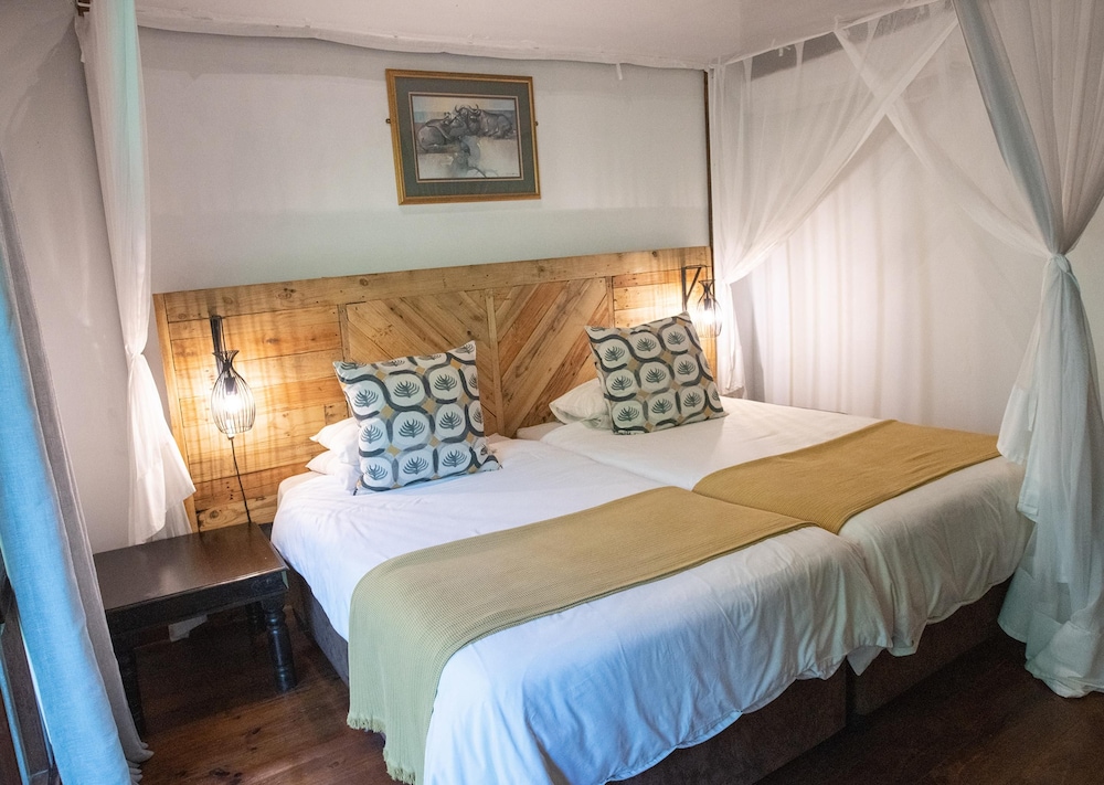Nibela Lake Lodge 10/50