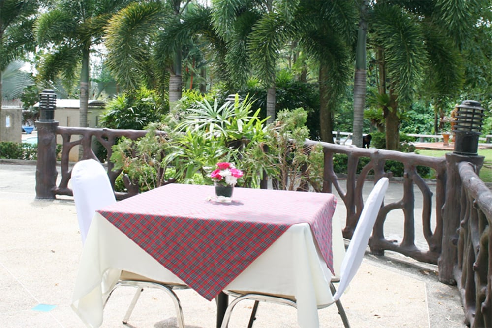 Krabi Golden Hill Hotel 12/28