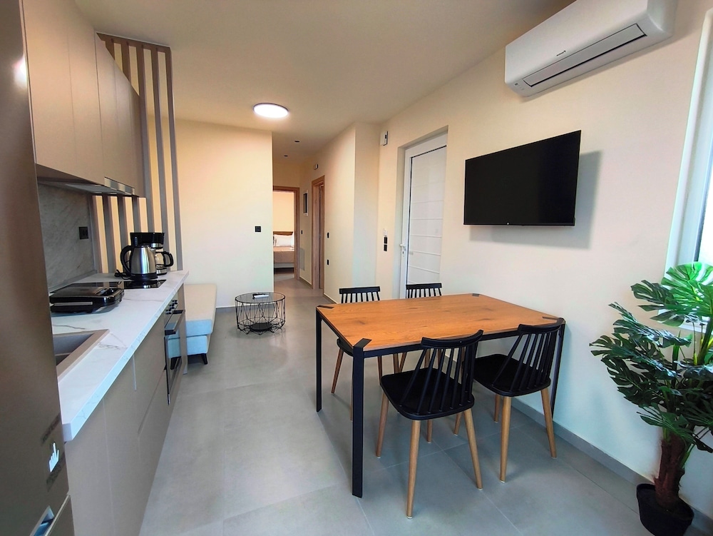 Villa Maroula 30/41