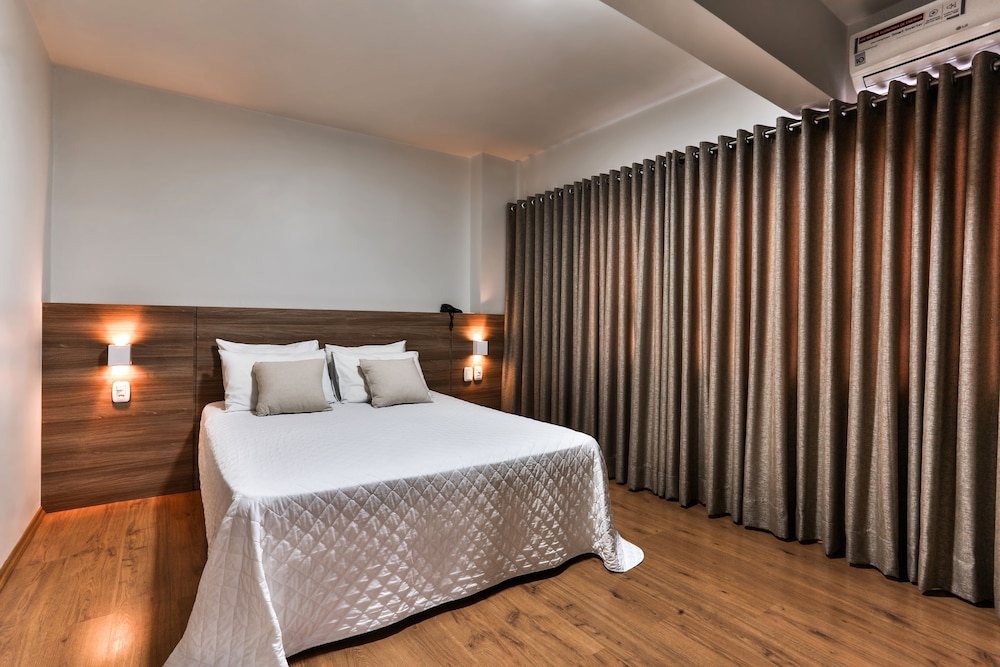 ZALLON HOTEL EXECUTIVE 20/53