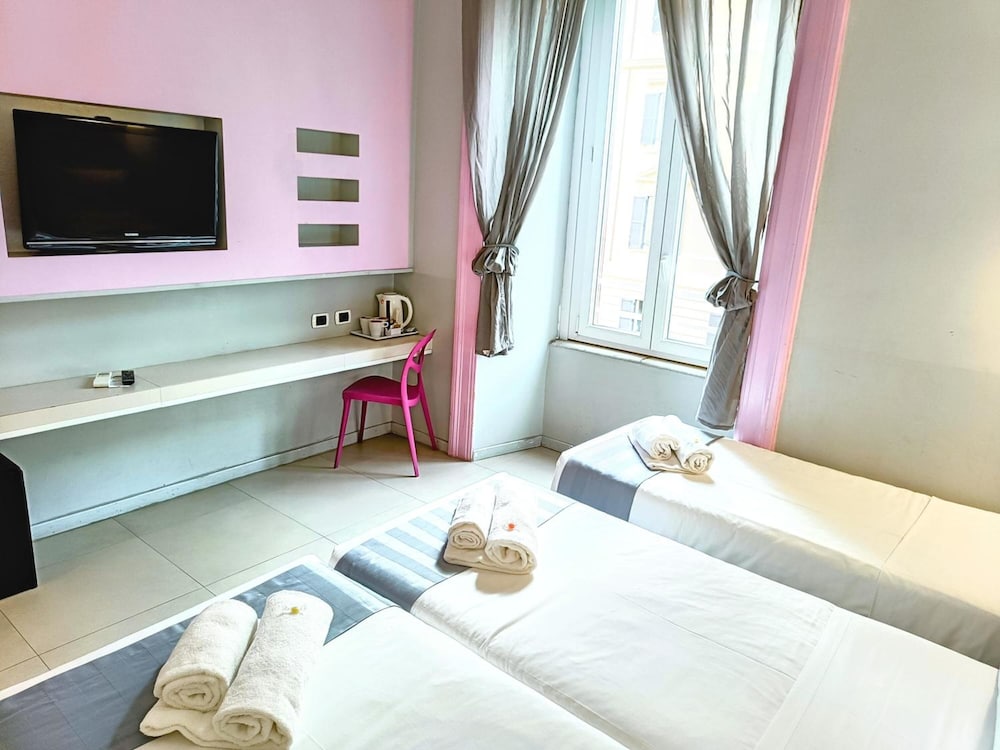 Manin Suites 11/51