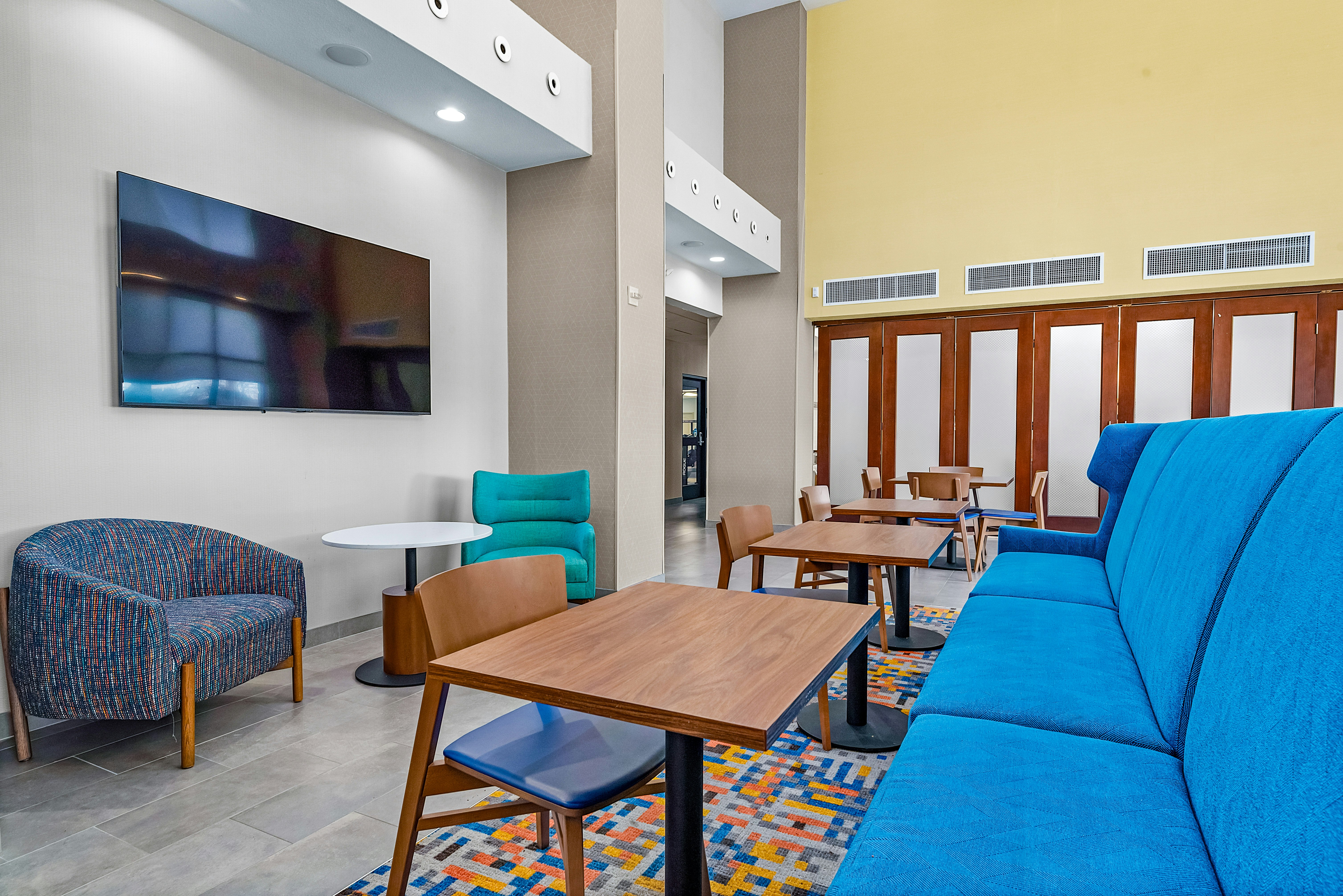 Hampton Inn & Suites New Braunfels 37/66