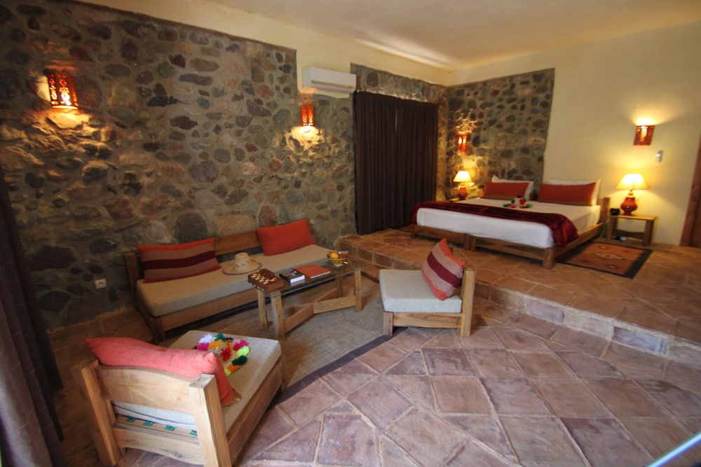 Kasbah Africa 25/50