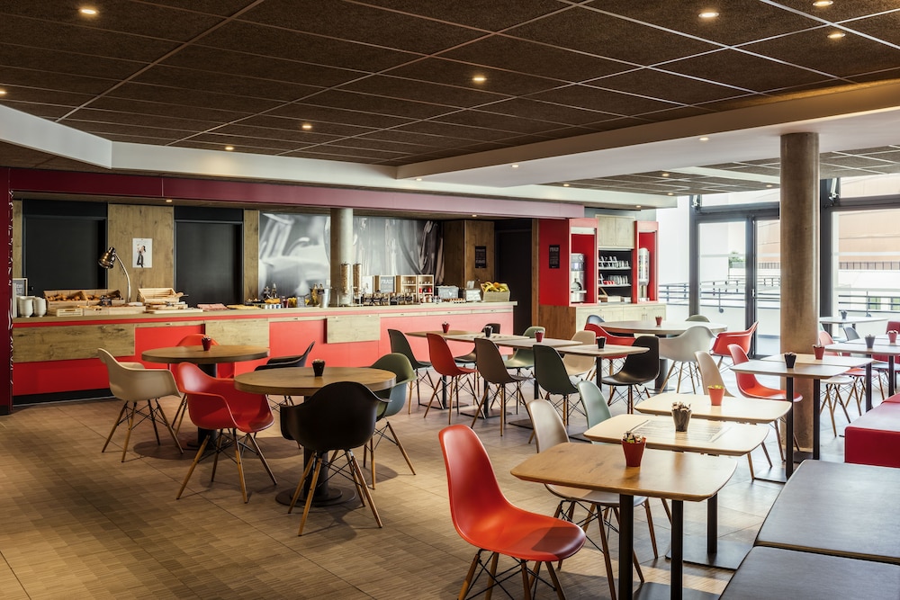 Ibis Saint-Quentin-En-Yvelines Velodrome 56/75