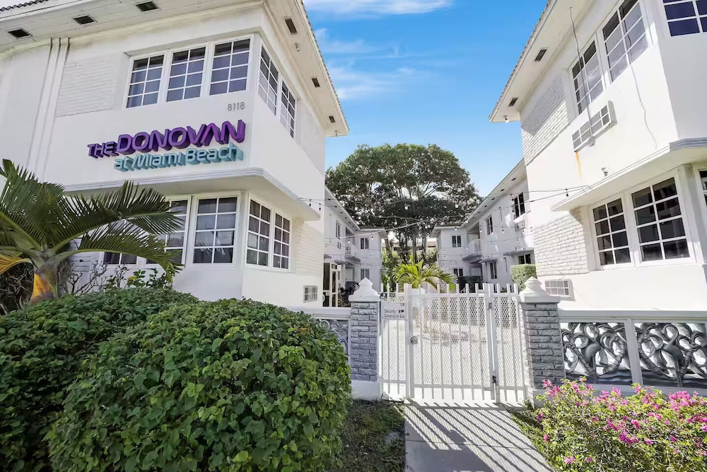 The Donovan at Miami Beach 30/38