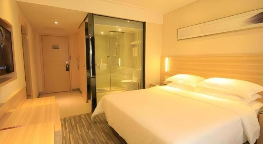 City Comfort Inn (Guangzhou Zhongluotan Culture Square) 14/53