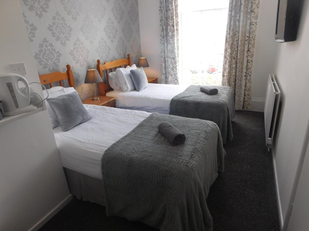 Hotel Mon Ami 28/72