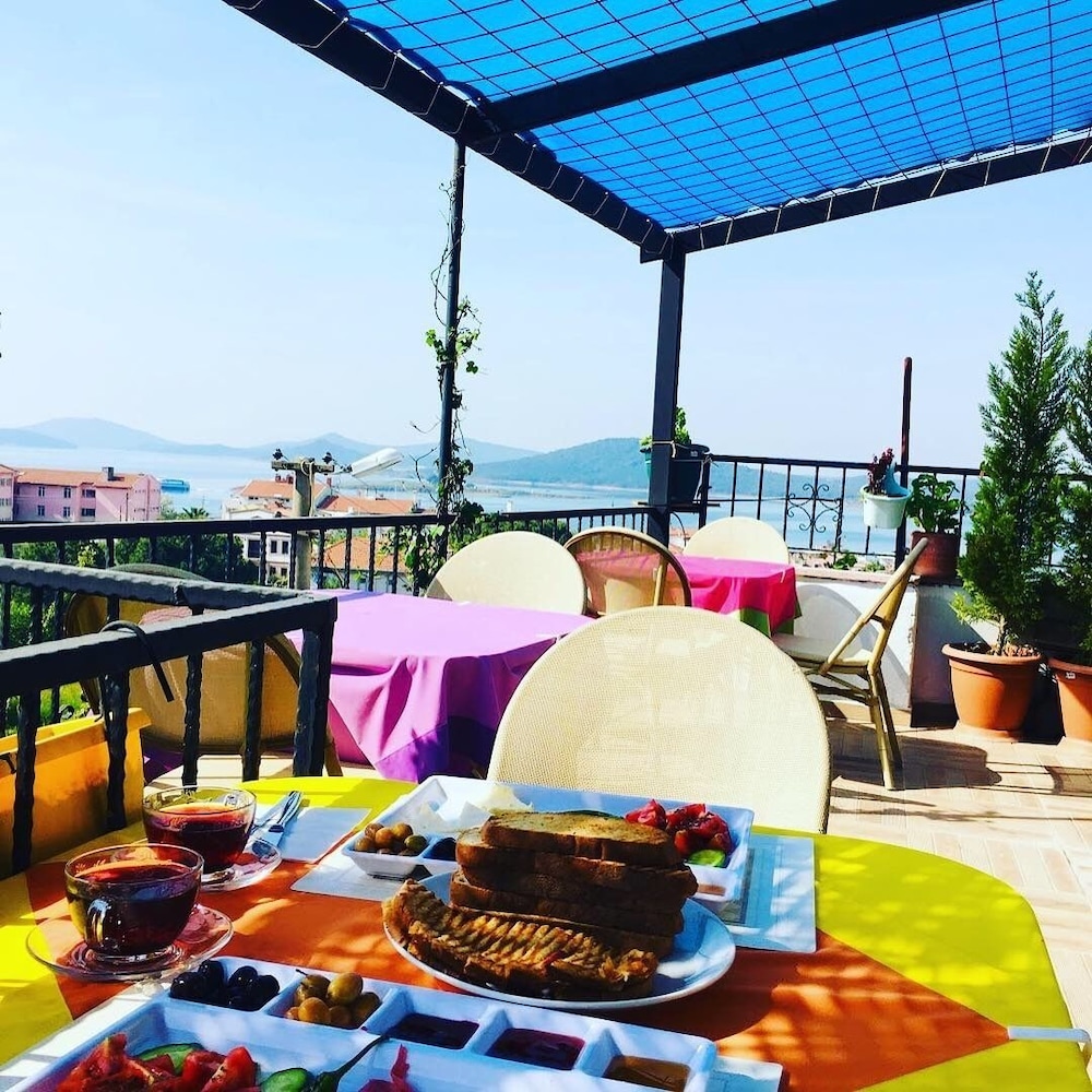 Cunda Thelara Otel 26/34