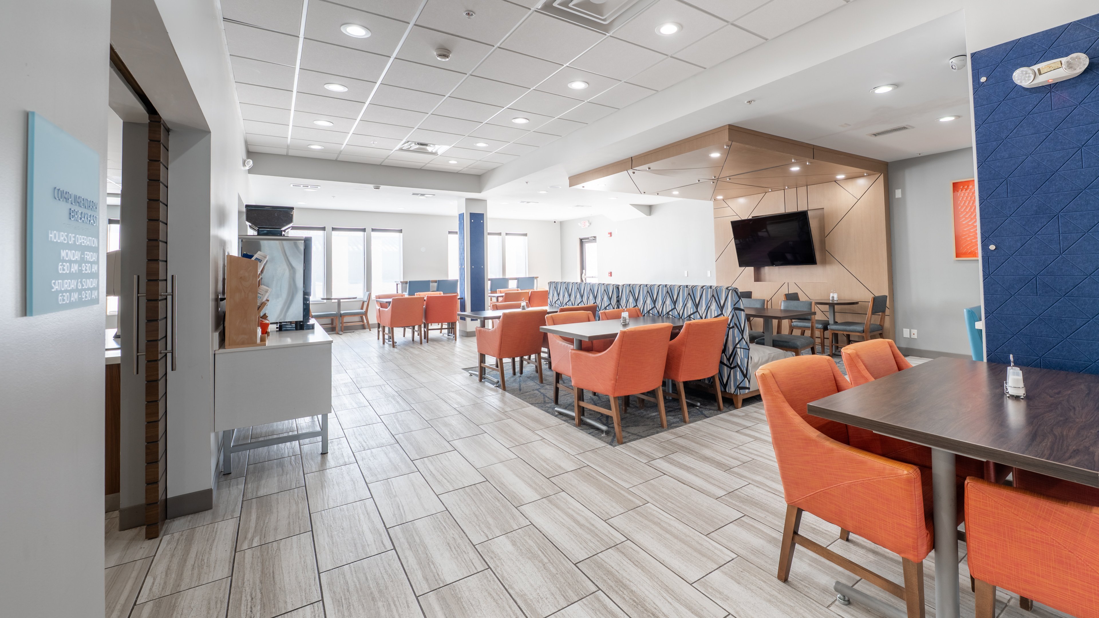 Holiday Inn Express Hotel & Suites Anderson 58/78